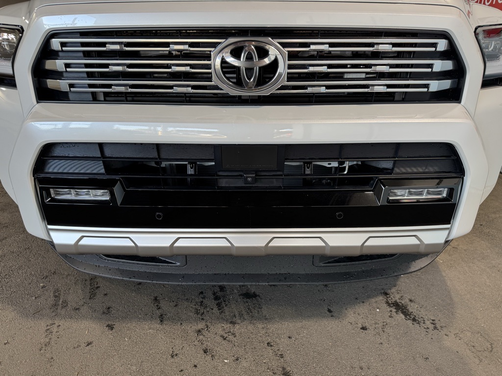 Thumbnail: 2025 Toyota 4Runner - 12