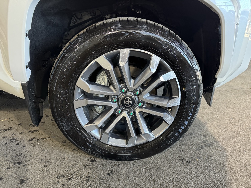 Thumbnail: 2025 Toyota 4Runner - 7