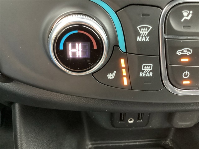 Used Car 2023 Chevrolet Traverse  Lt For Sale Under $30,000 In San Antonio, Texas