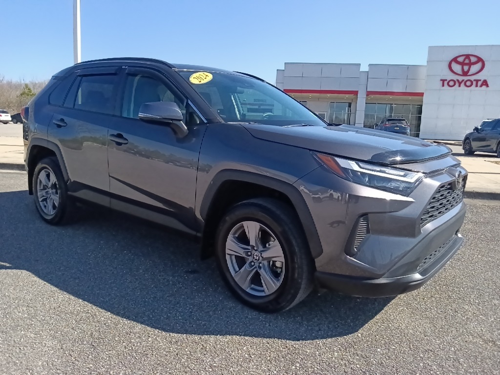 2024 Toyota RAV4 XLE AWD