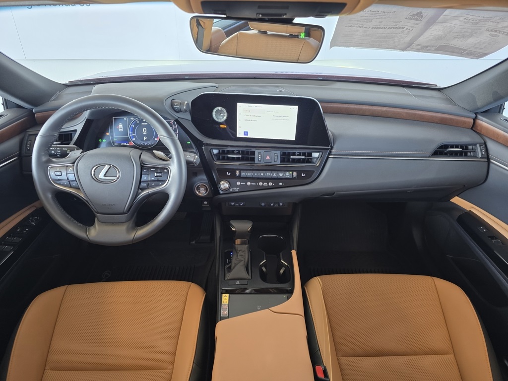 Thumbnail: 2024 Lexus ES - 7