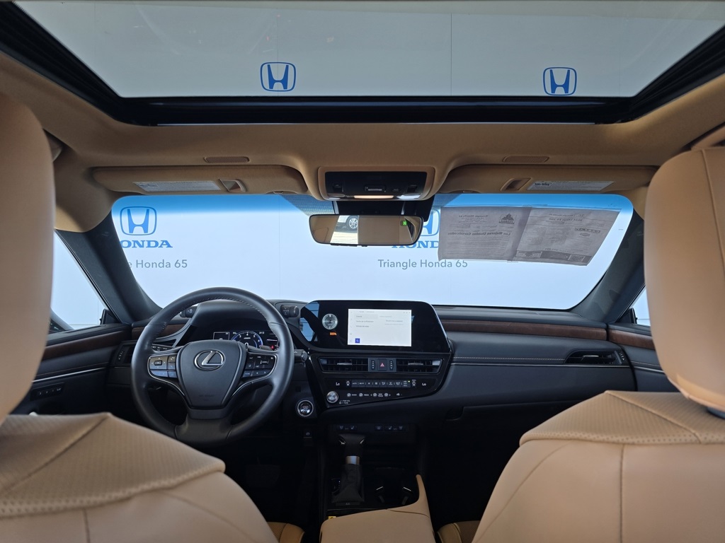 Thumbnail: 2024 Lexus ES - 8