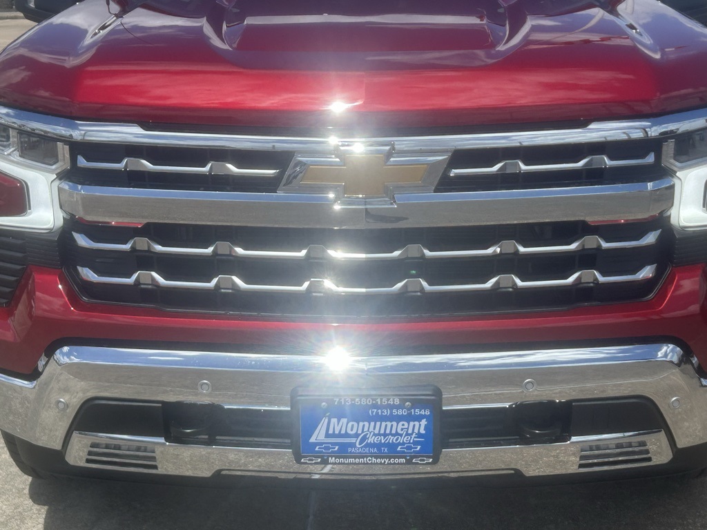2026 Chevrolet Silverado 1500 LTZ - 4