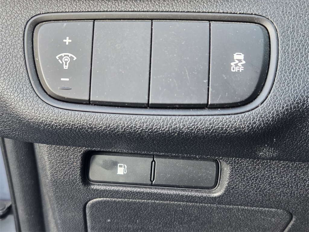 2020 Kia Sorento L Silver at DeMontrond Automotive Group