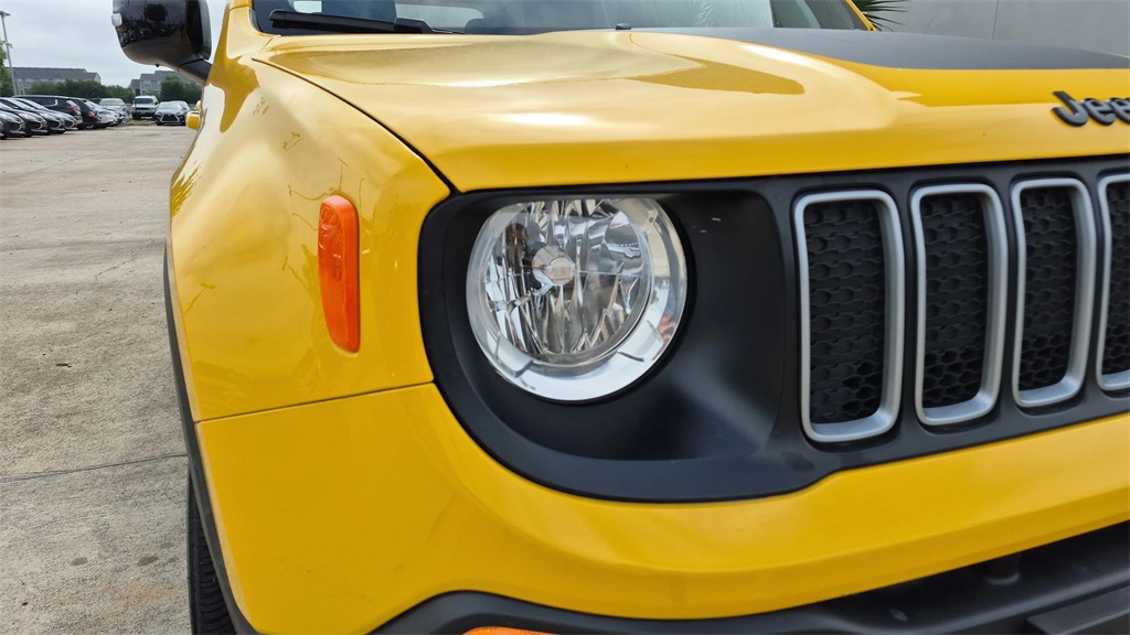 2023 Jeep Renegade UPLAND Yellow at Victoria Chrysler Dodge Jeep Ram