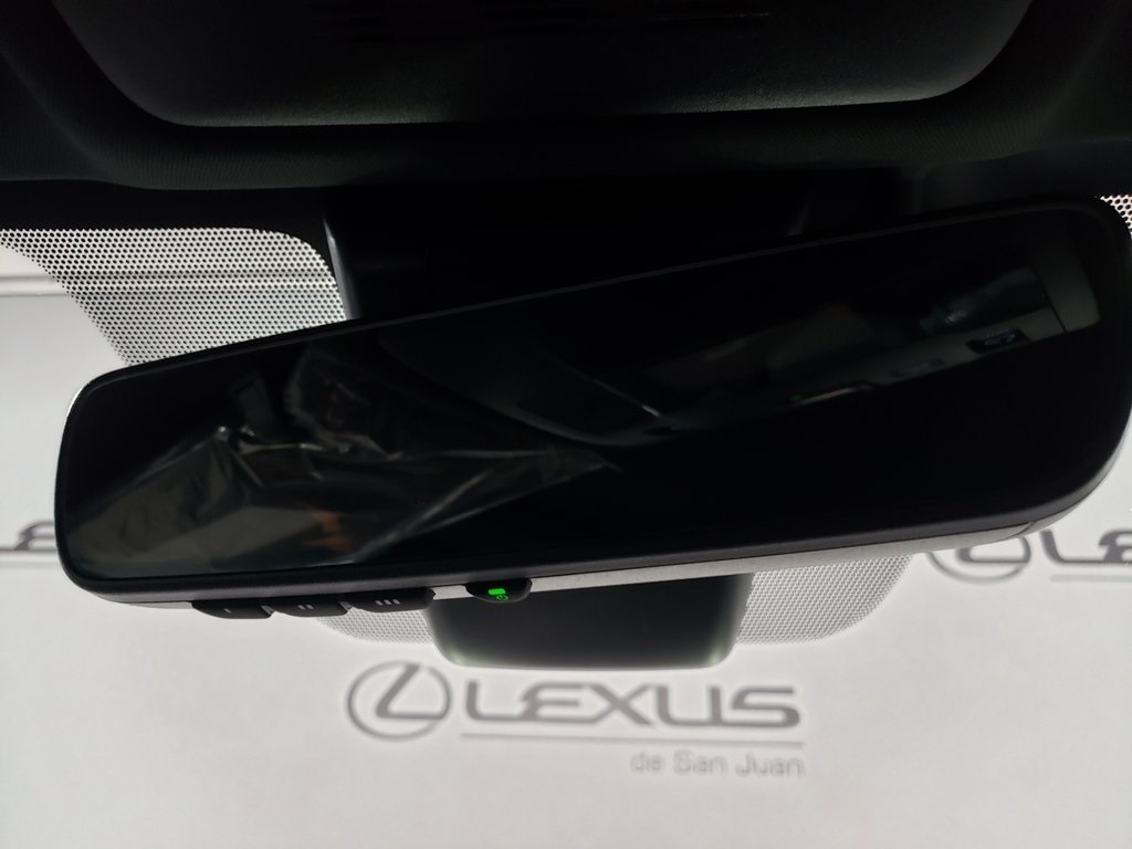 Thumbnail: 2025 Lexus IS - 20