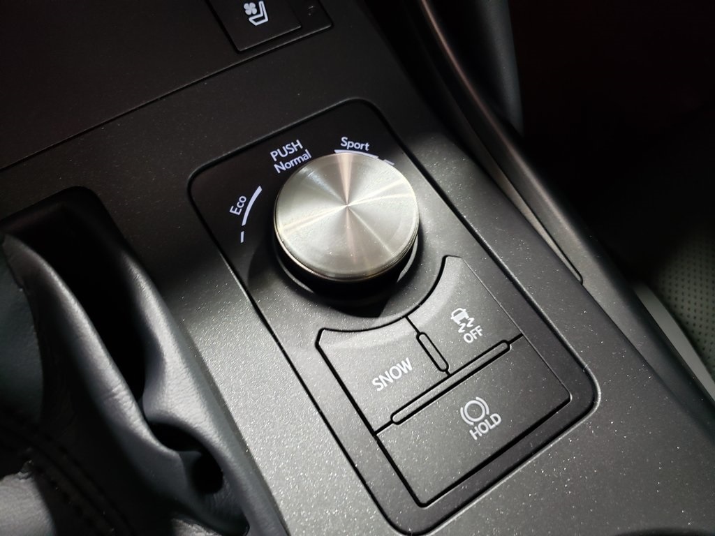 Thumbnail: 2025 Lexus IS - 26