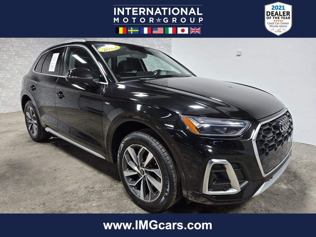2023 Audi Q5 Premium Plus's photo