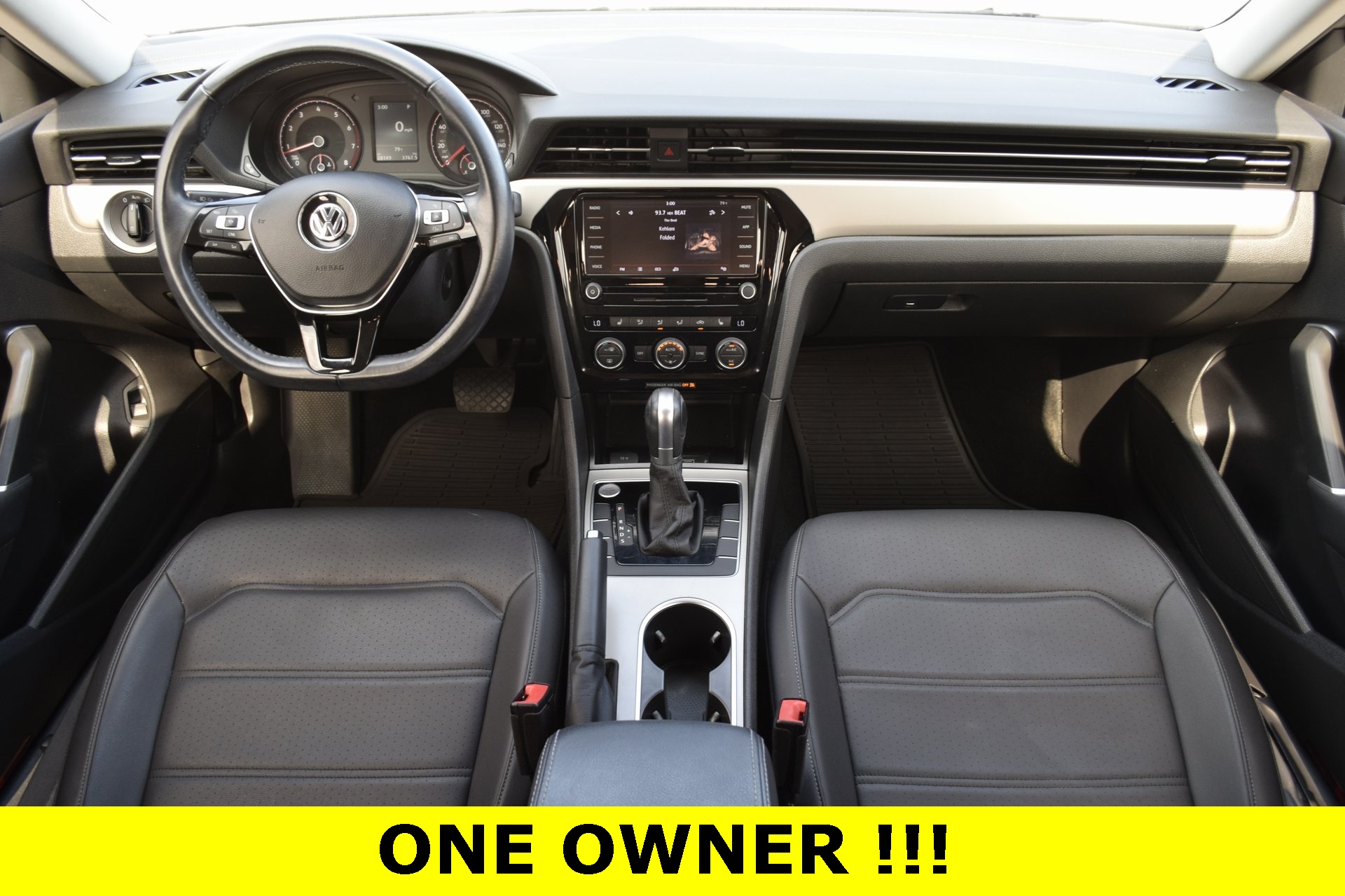 2020 Volkswagen Passat 2.0T SE - 1