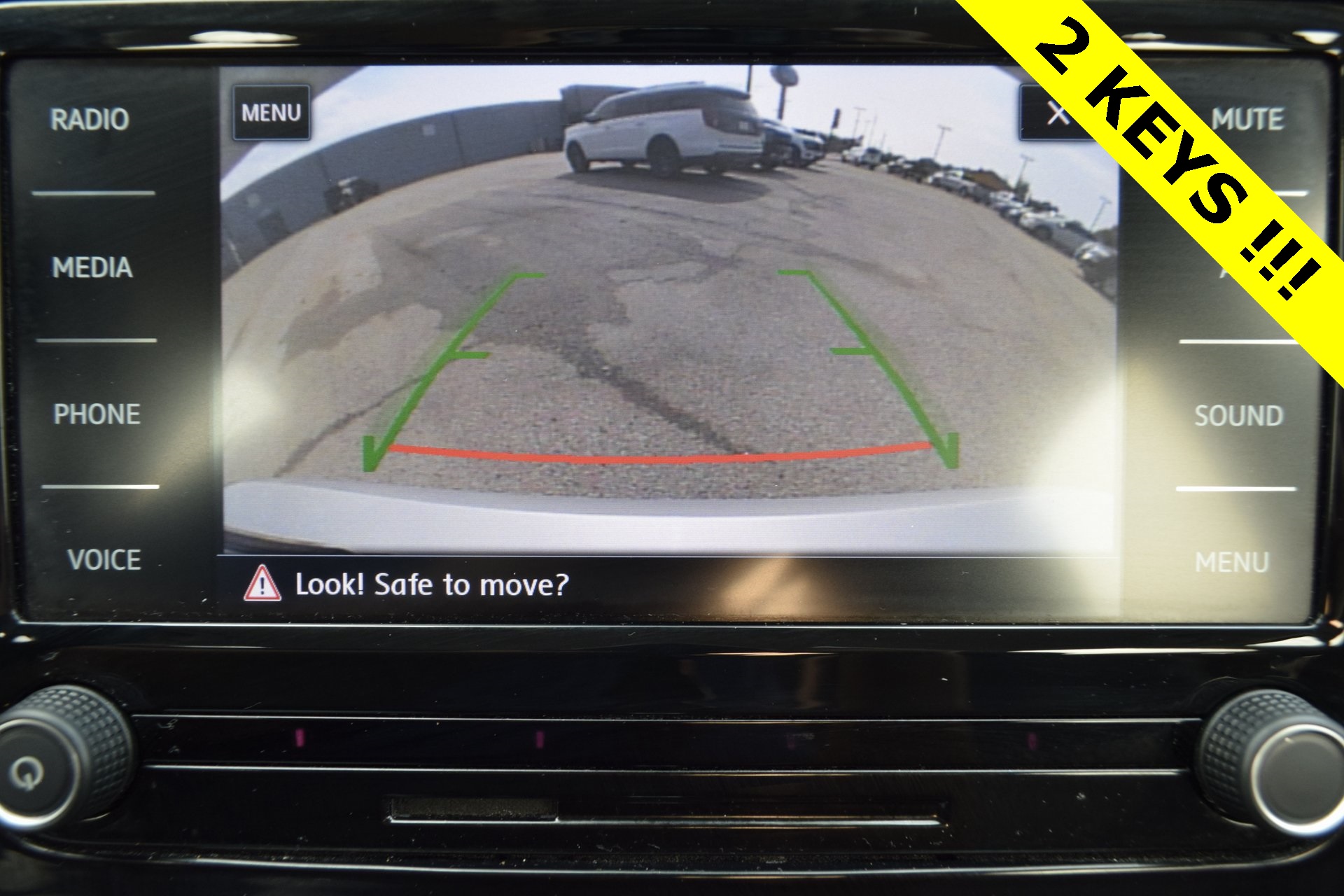 2020 Volkswagen Passat 2.0T SE - 4