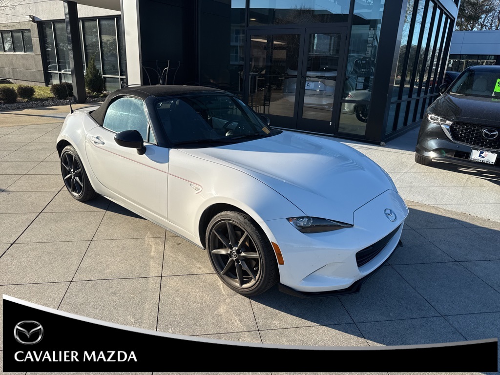 2017 Mazda MX-5 Miata Club RWD