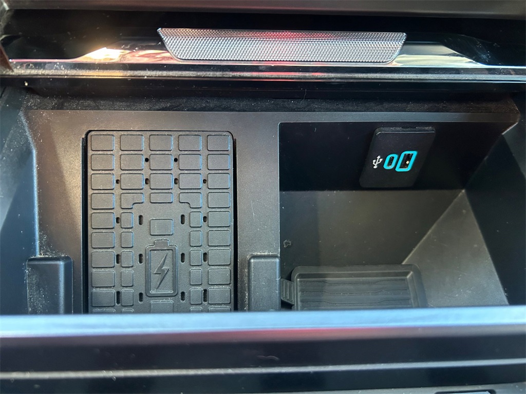 Used Car 2023 Ford F-250sd  Lariat For Sale Under $70,000 In Floresville, Texas