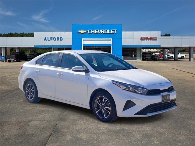 2023 Kia Forte LXS FWD