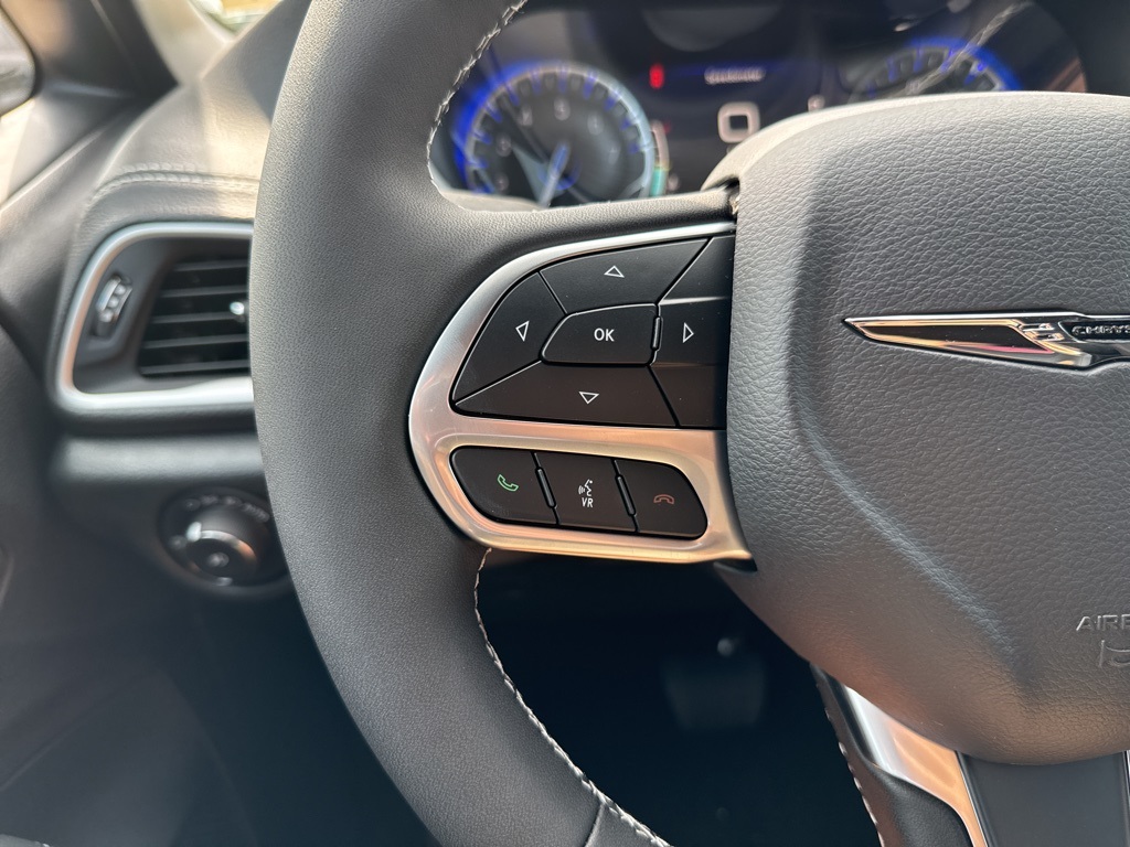 2025 Chrysler Pacifica