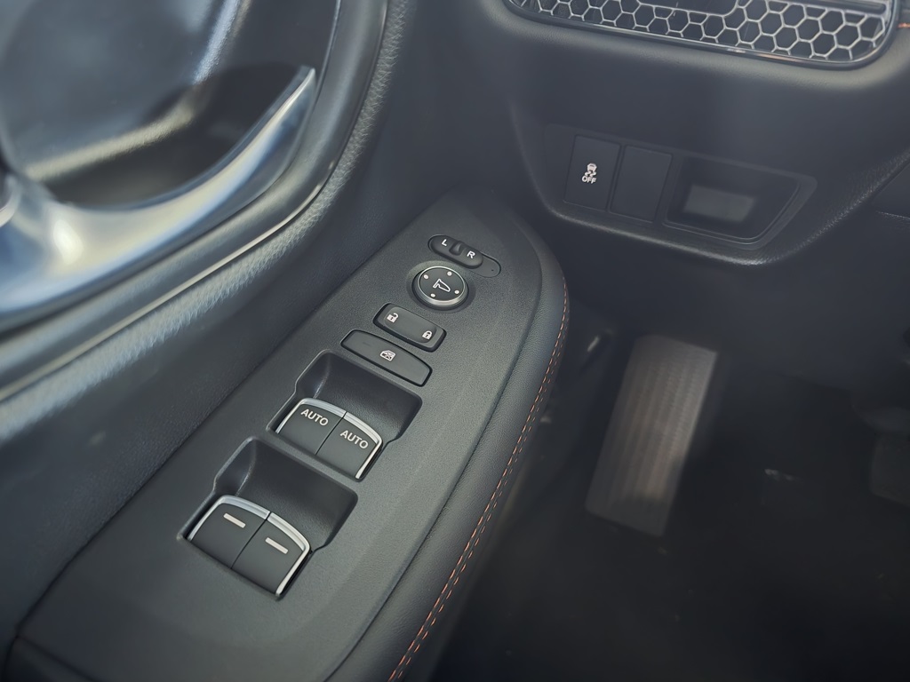 Thumbnail: 2026 Honda HR-V - 16