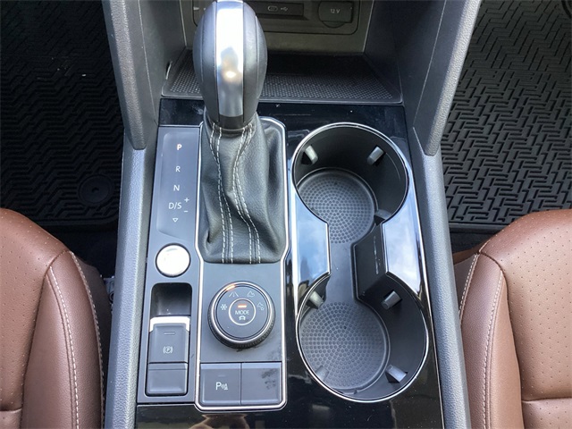 Used Car 2023 Volkswagen Atlas  3.6l V6 Sel R-line For Sale Under $30,000 In San Antonio, Texas