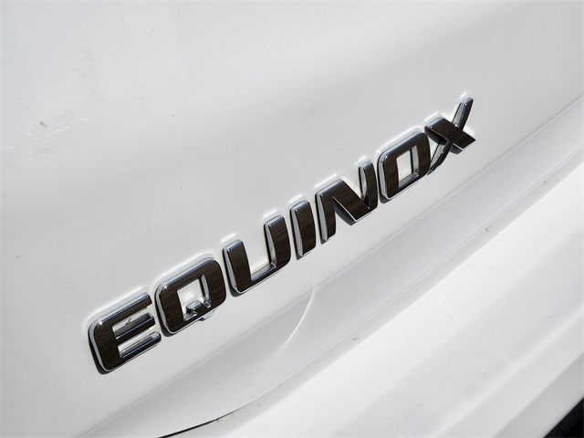2022 Chevrolet Equinox LS - 11