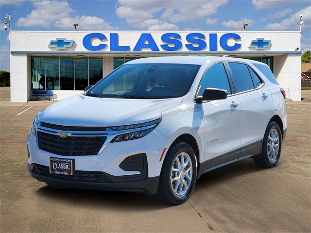 2022 Chevrolet Equinox LS - 2