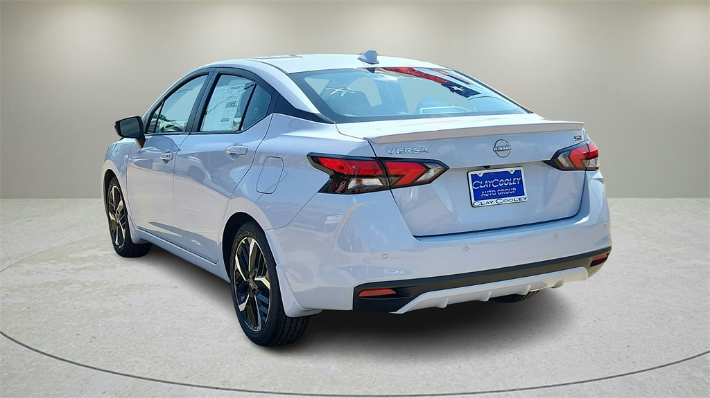 2025 Nissan Versa