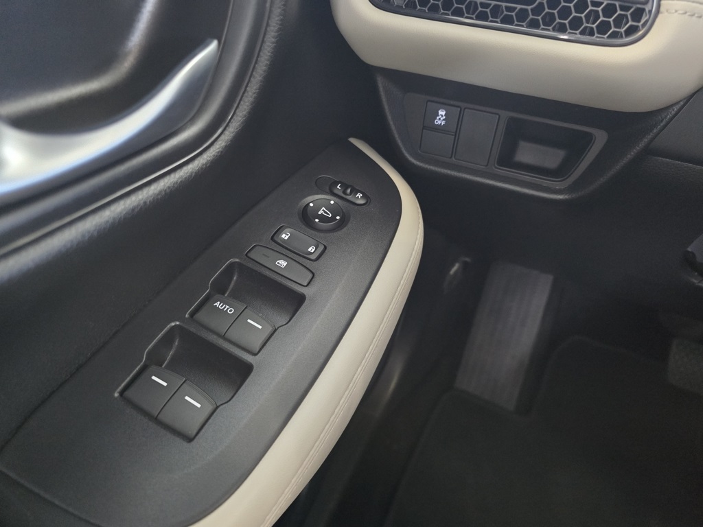 Thumbnail: 2024 Honda HR-V - 17