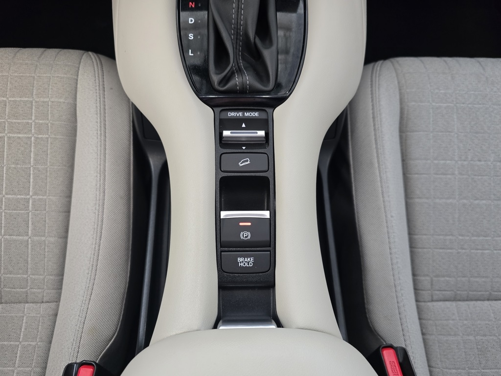 Thumbnail: 2024 Honda HR-V - 32