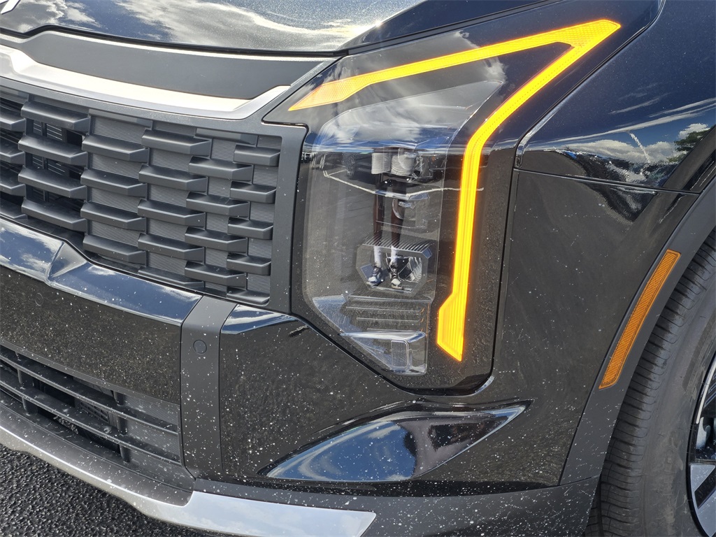 2026 Kia Sportage Hybrid LX Black at Shottenkirk Kia Fort Bend