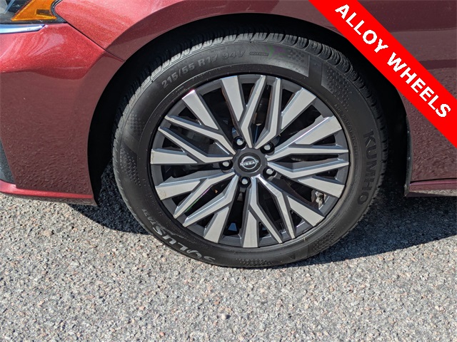 2024 Nissan Altima 2.5 SV  at Walterboro Ford