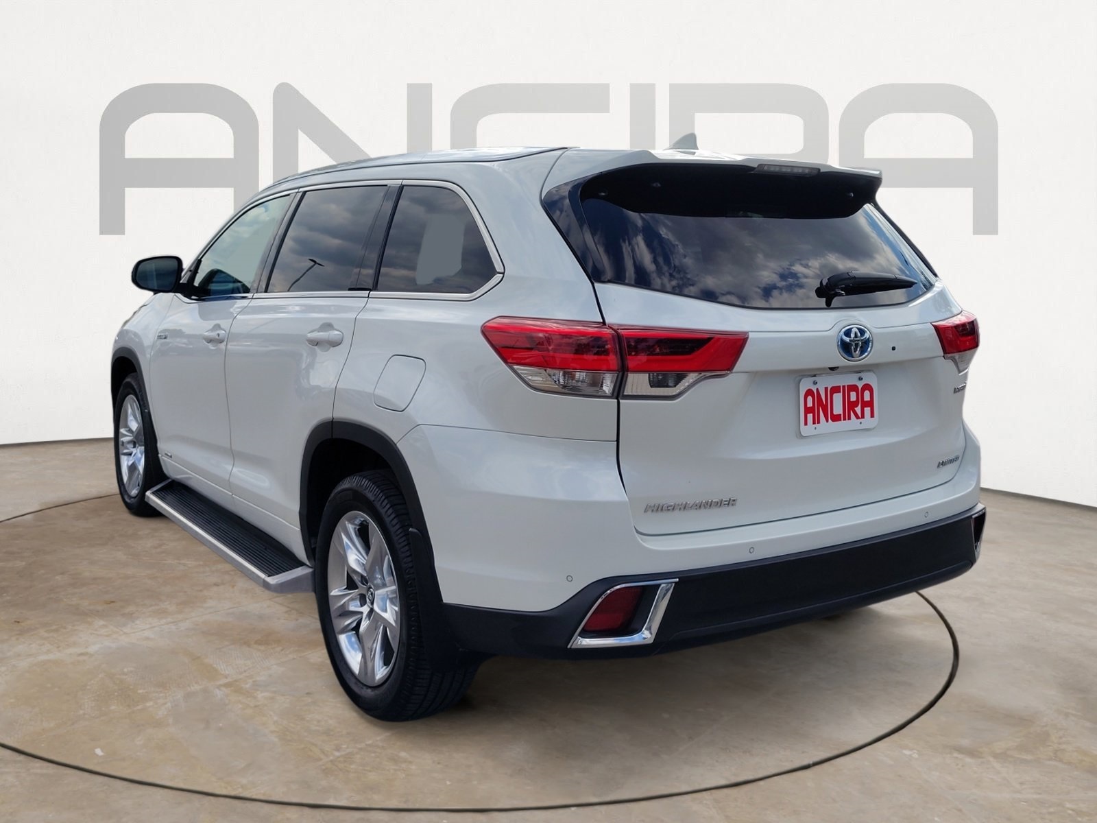 Used Car 2018 Toyota Highlander Hybrid  Limited For Sale In San Antonio, Texas