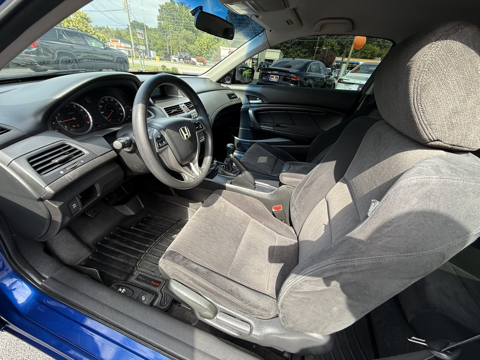 2025 Honda CR-V EX photo 31