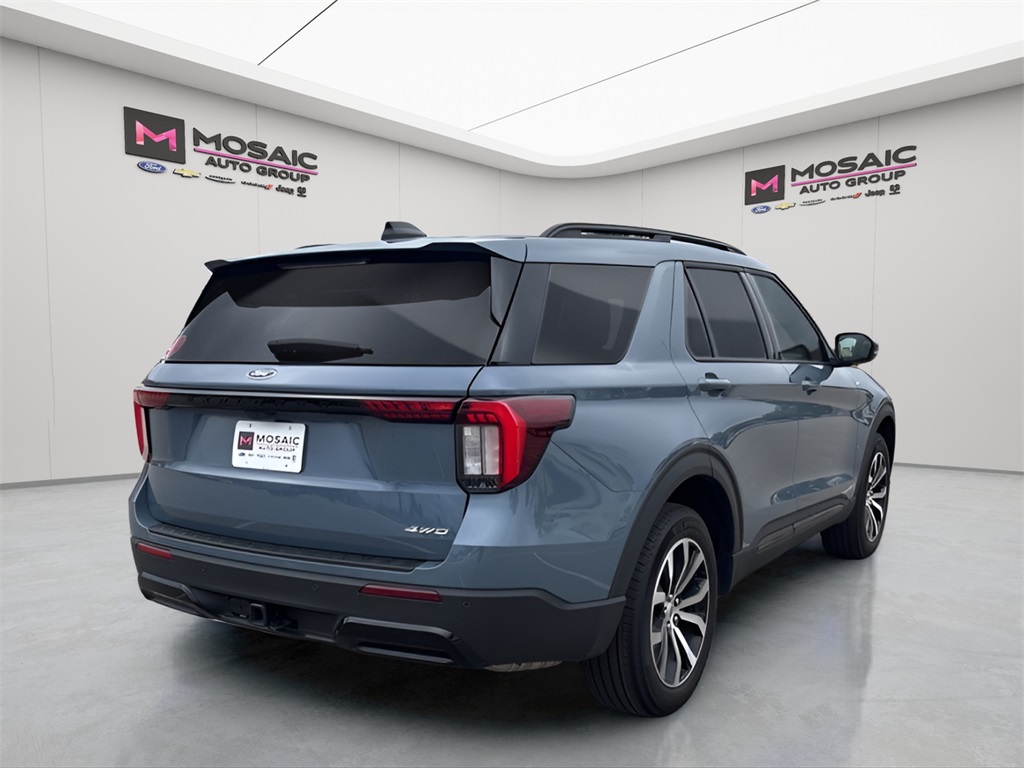 2025 Ford Explorer