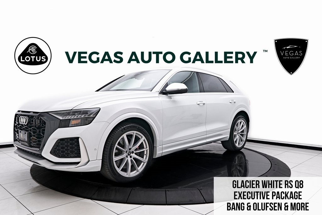 /2022 Audi RS-Q8