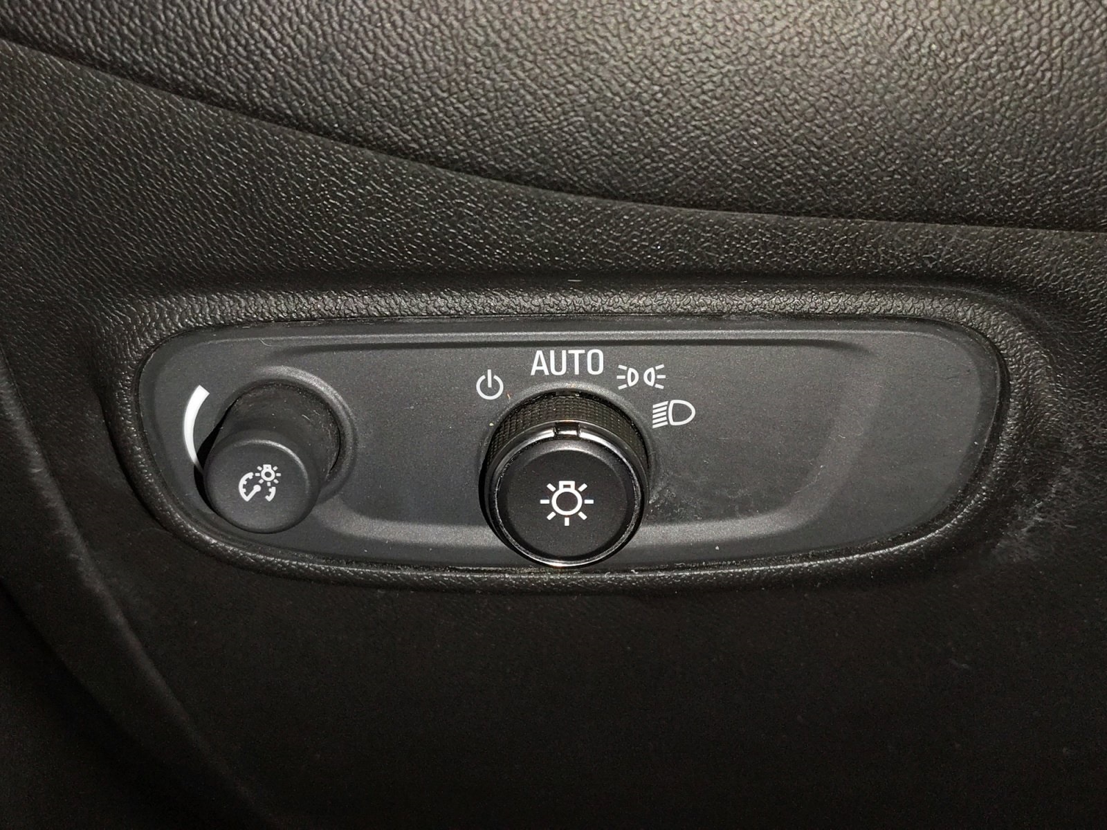 Used Car 2020 Chevrolet Equinox  Ls For Sale Under $15,000 In San Antonio, Texas