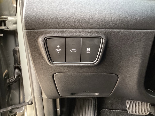 Used Car 2022 Hyundai Santa Cruz  Sel For Sale Under $25,000 In San Antonio, Texas