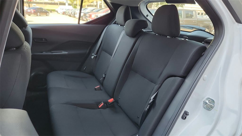 2025 Nissan Kicks Play