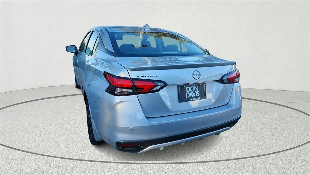 2025 Nissan Versa