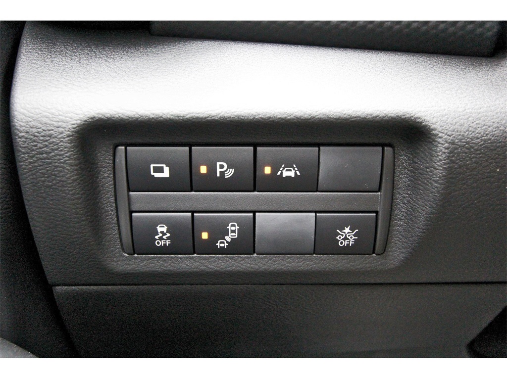 2025 Nissan Kicks Play S White at South Houston Nissan