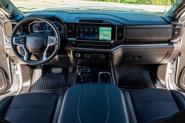 2023 Chevrolet Silverado 1500 RST - 6