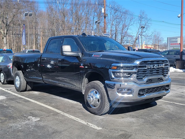 2026 RAM 3500 Tradesman Crew Cab LB DRW 4WD
