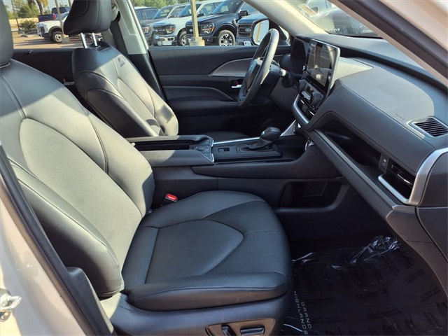 2024 Toyota Grand Highlander XLE White at Don McGill Toyota