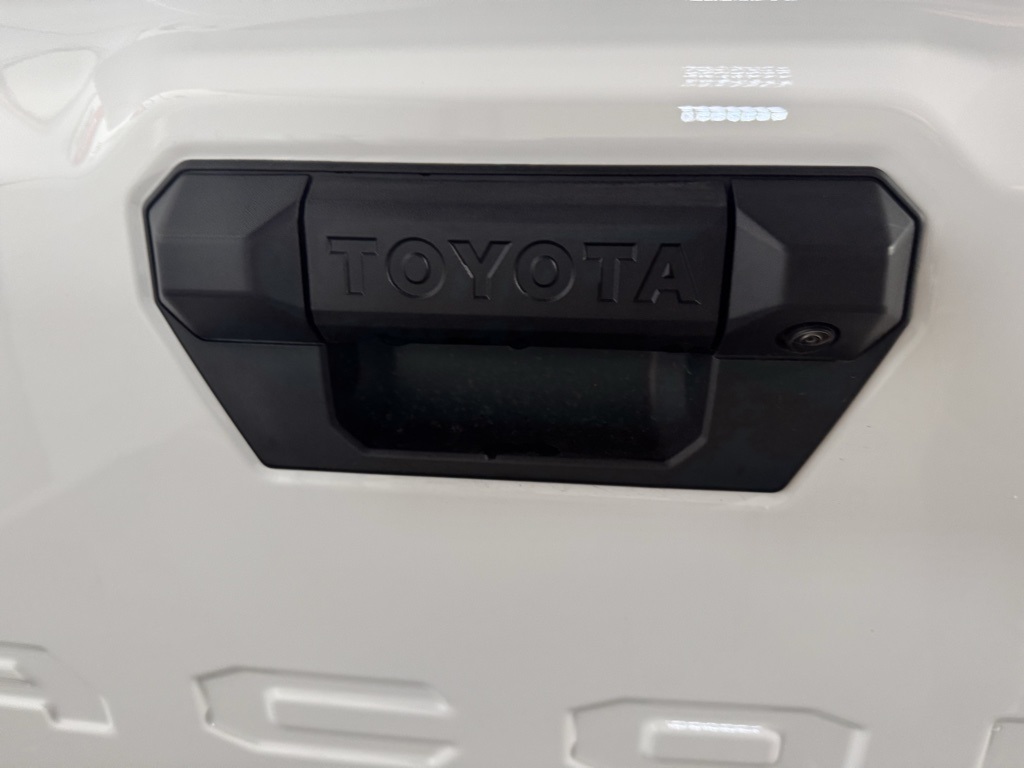 Thumbnail: 2025 Toyota Tacoma - 15