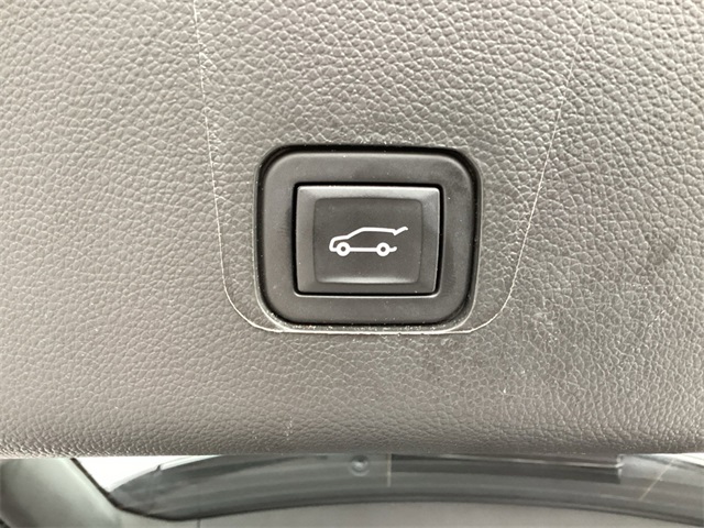 Used Car 2023 Chevrolet Traverse  Lt For Sale Under $30,000 In San Antonio, Texas