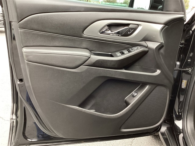 Used Car 2023 Chevrolet Traverse  Lt For Sale Under $30,000 In San Antonio, Texas