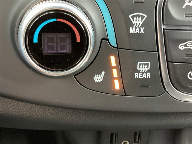 Used Car 2023 Chevrolet Traverse  Lt For Sale Under $30,000 In San Antonio, Texas