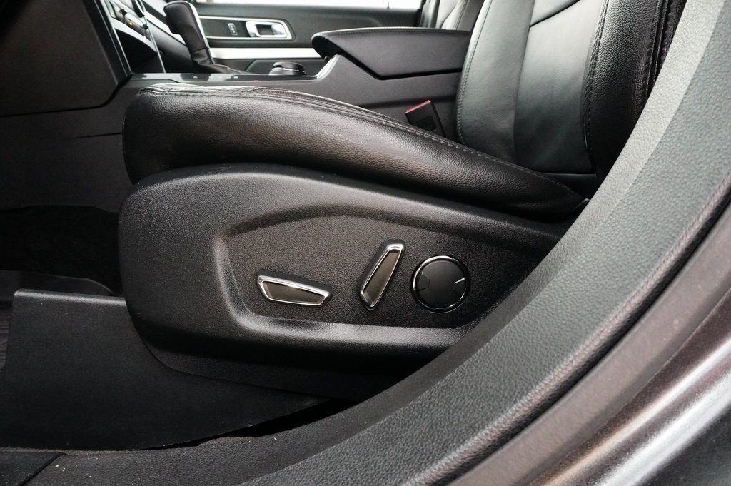 Used Car 2017 Ford Explorer  Xlt For Sale Under $15,000 In Weatherford, Texas