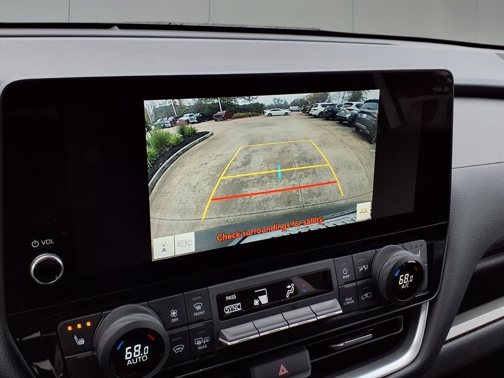 2025 Toyota Grand Highlander XLE Silver at Gullo Toyota