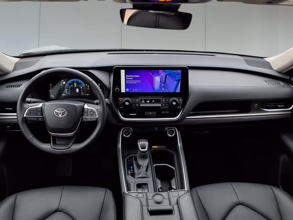 2025 Toyota Grand Highlander XLE Silver at Gullo Toyota