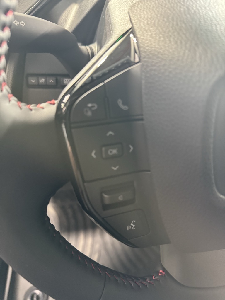 New Car 2025 Toyota Prius Plug-in  For Sale Under $40,000 In San Juan, Puerto Rico