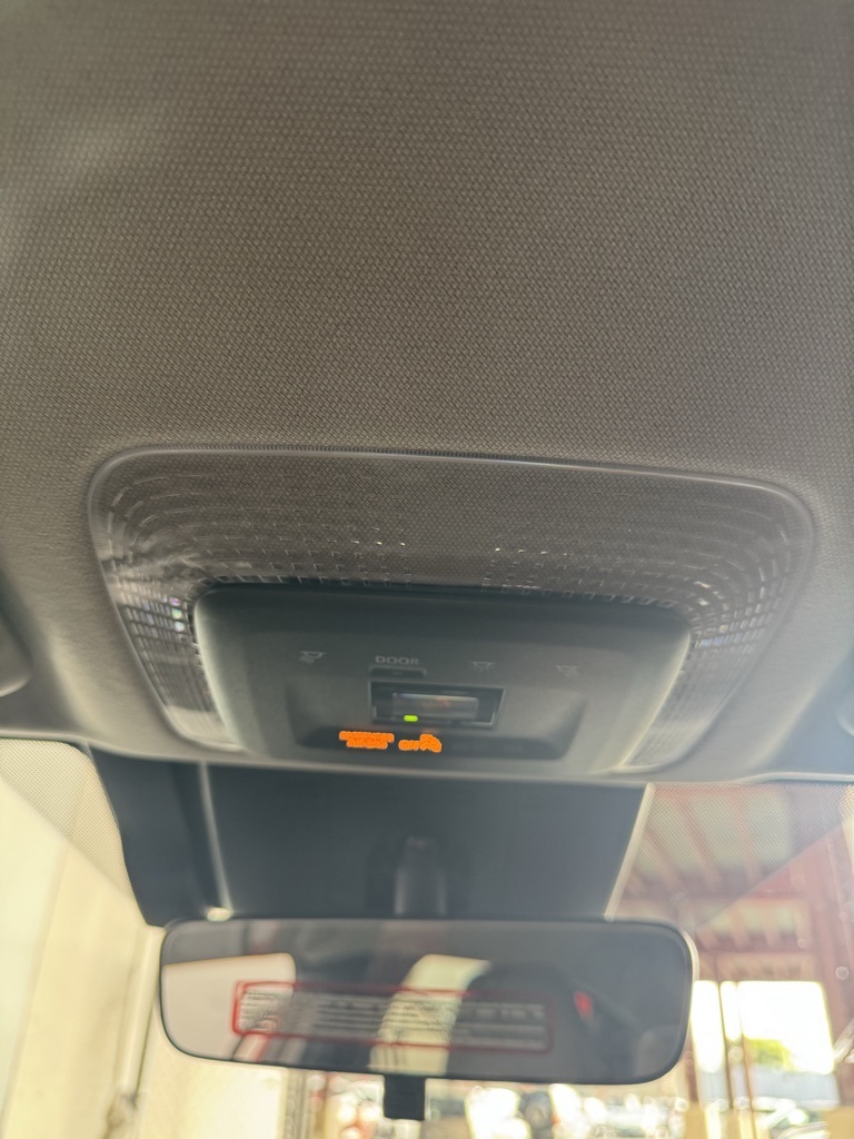 New Car 2025 Toyota Prius Plug-in  For Sale Under $40,000 In San Juan, Puerto Rico