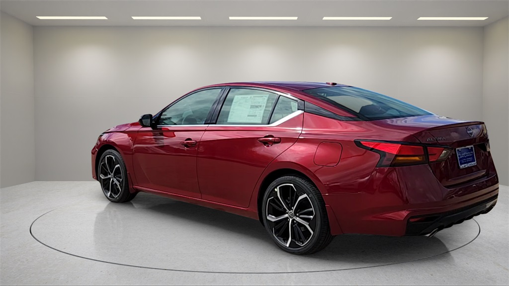 2025 Nissan Altima