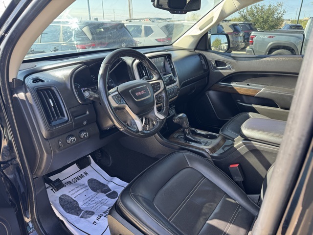 2017 Gmc Canyon Denali photo 2